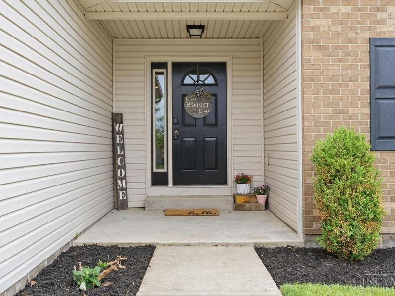 984 Country Oaks Lane, Wilmington, OH 45177 Photo 4