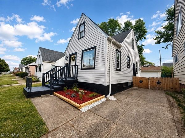 18213 Puritas Avenue, Cleveland, OH 44135