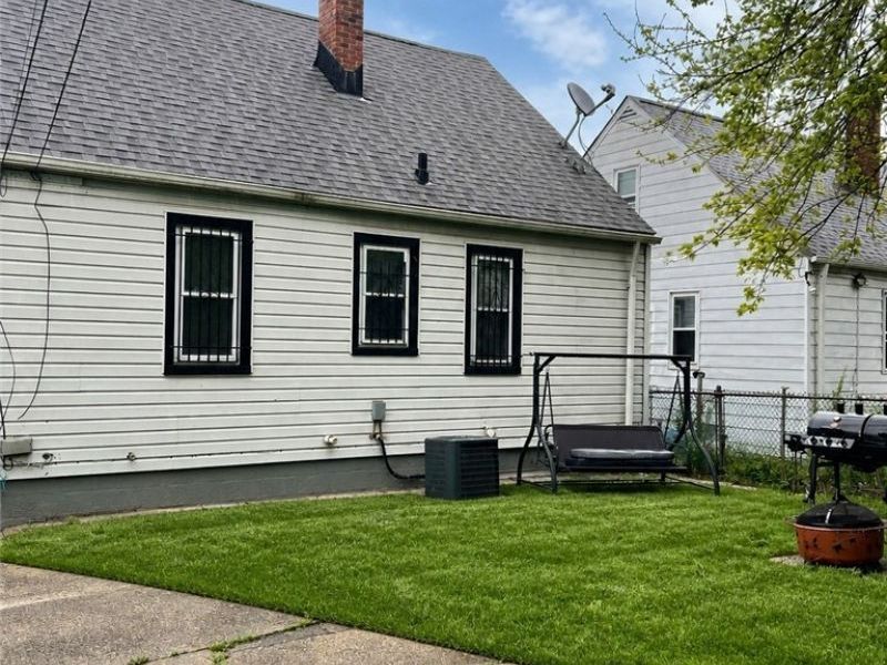 18213 Puritas Avenue, Cleveland, OH 44135 Photo 30
