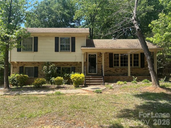1616 Weststone Drive, Charlotte, NC 28208