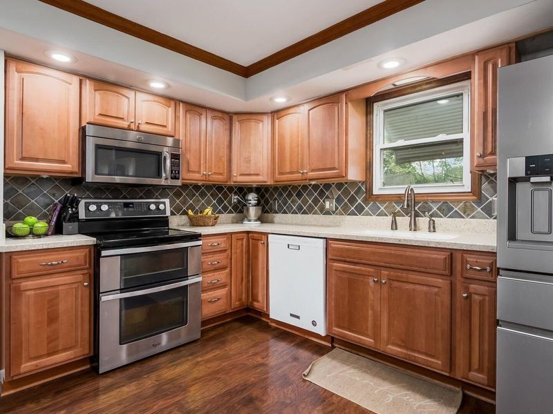 889 Dietrich Court , Newark, OH 43055 Photo 13