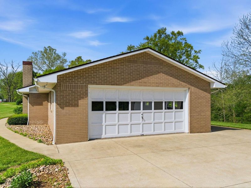 24955 State Route 83, Coshocton, OH 43812 Photo 9
