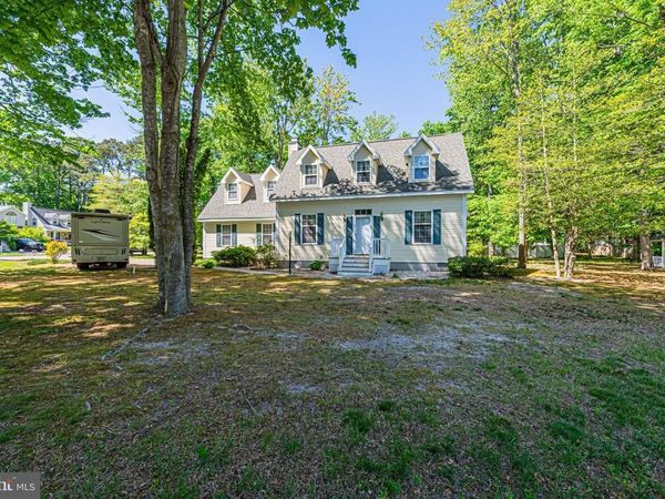 300 STEAMBOAT LANE, DAGSBORO, DE 19939