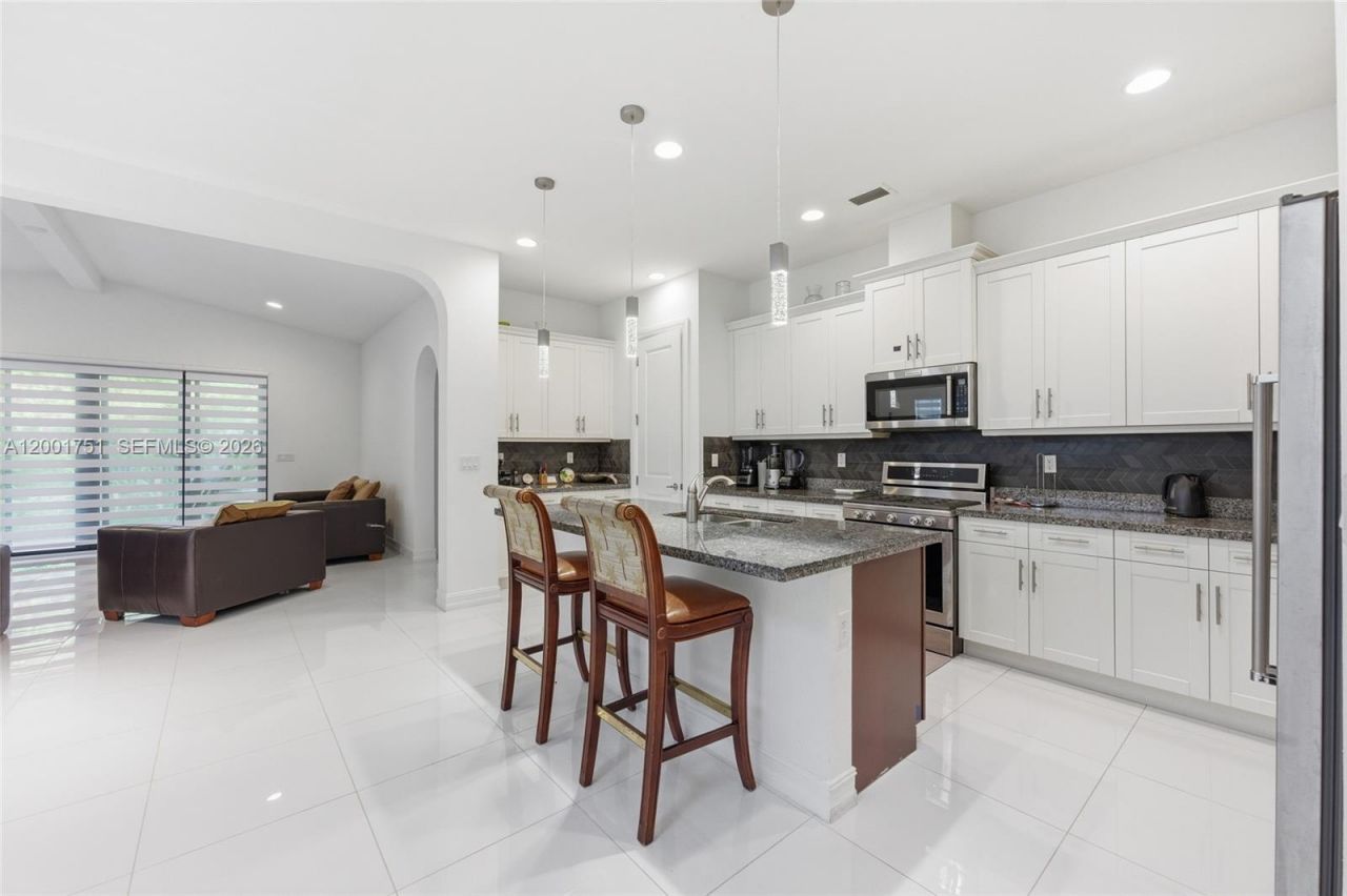 9220 E Meridian Dr , Parkland, FL 33076 Photo