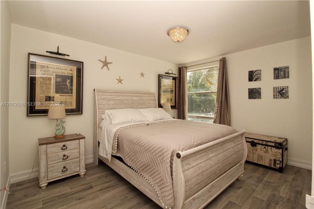 17560 Atlantic Blvd , Unit 201, Sunny Isles Beach, FL 33160 Photo
