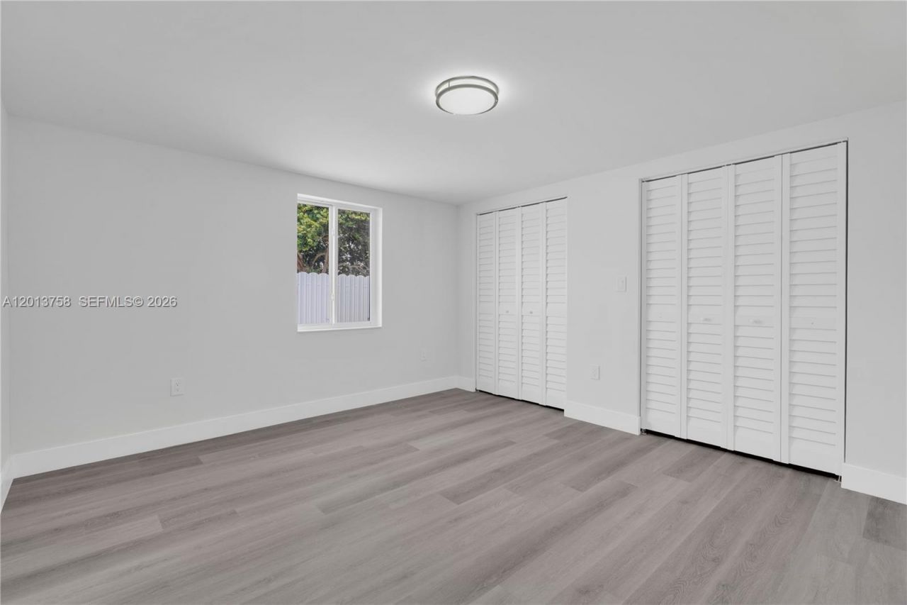 2265 NW 155 St , Miami Gardens, FL 33054 Photo