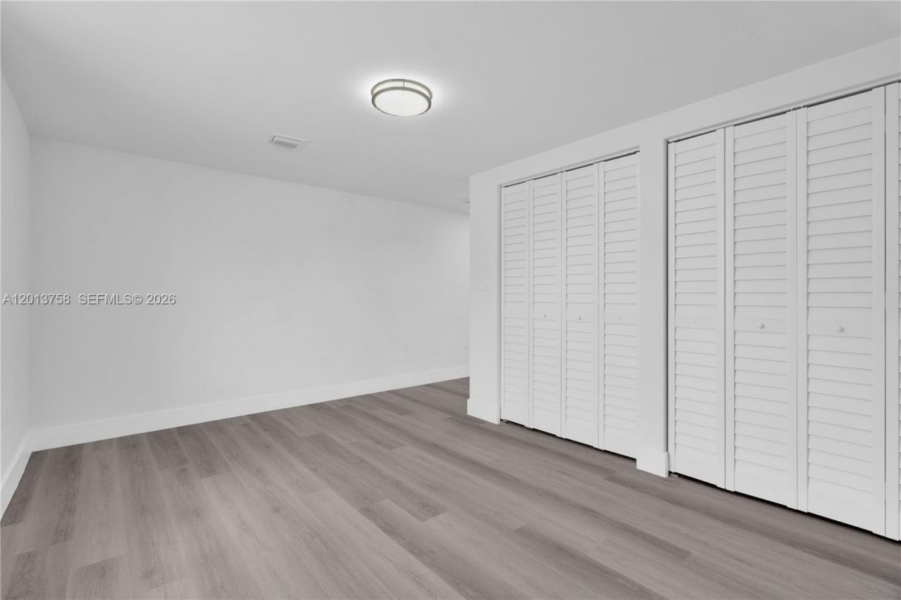 2265 NW 155 St , Miami Gardens, FL 33054 Photo