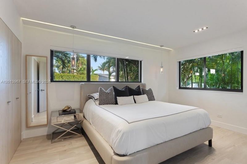 7972 Biscayne Point Cir , Miami Beach, FL 33141 Photo