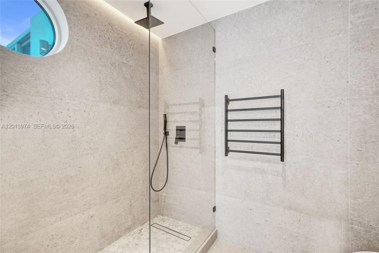 1170 101st St, Unit 602, Bay Harbor Islands, FL 33154 Photo