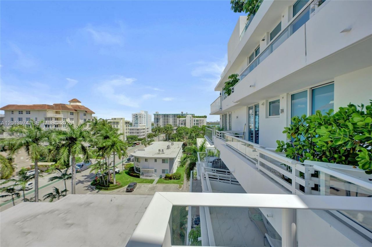 1170 101st St, Unit 602, Bay Harbor Islands, FL 33154 Photo