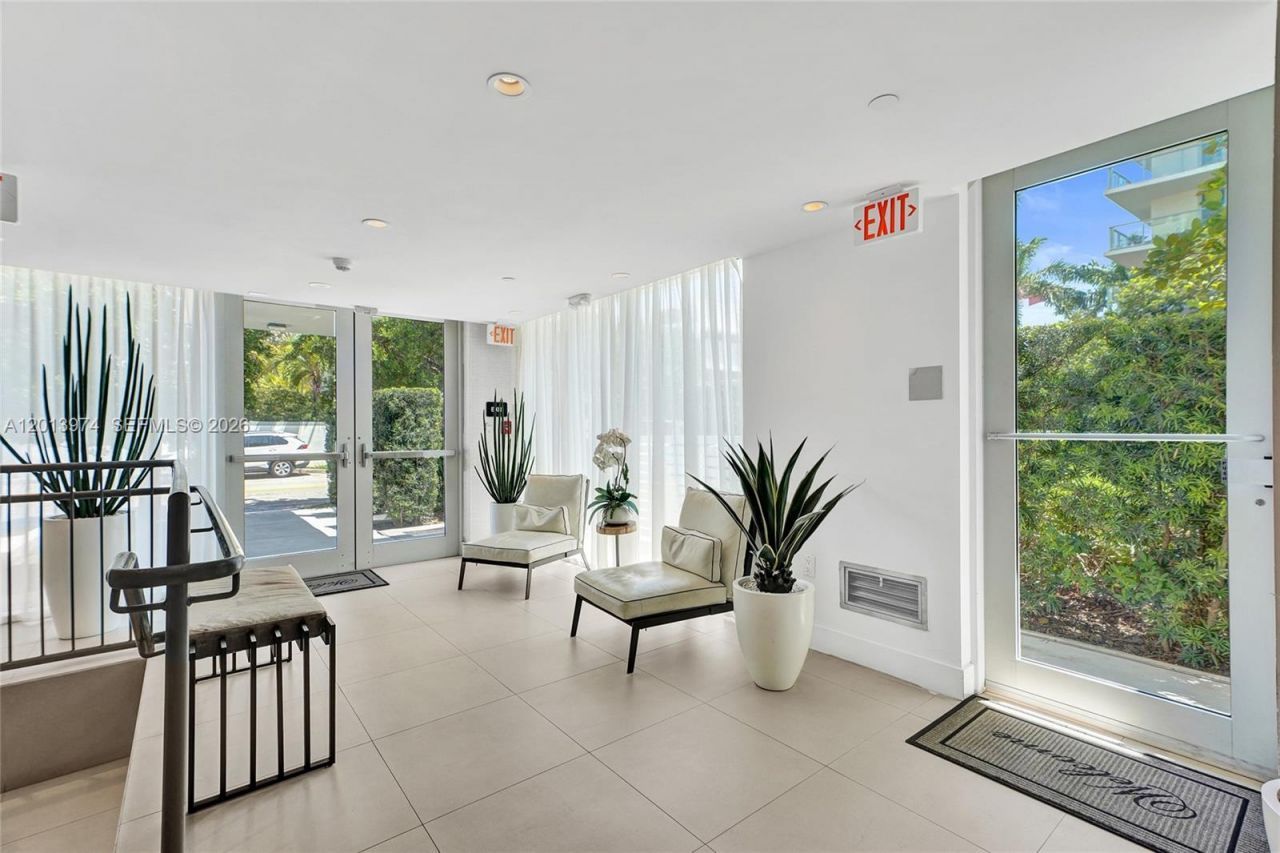 1170 101st St, Unit 602, Bay Harbor Islands, FL 33154 Photo