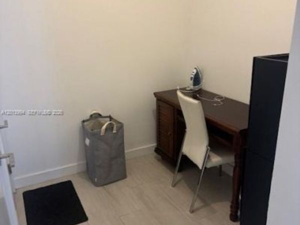 2831 S Bayshore Dr , Unit 1504, Miami, FL 33133