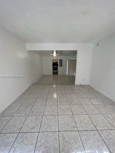 15153 NE 6th Ave , Unit 10, Miami, FL 33162 Photo