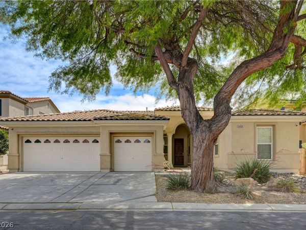 6438 Gilded Flicker Street, North Las Vegas, NV 89084