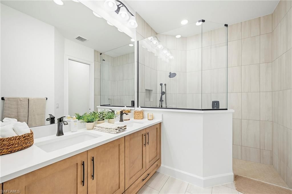 9033 Calypso Ct, Naples, FL 34112 Photo