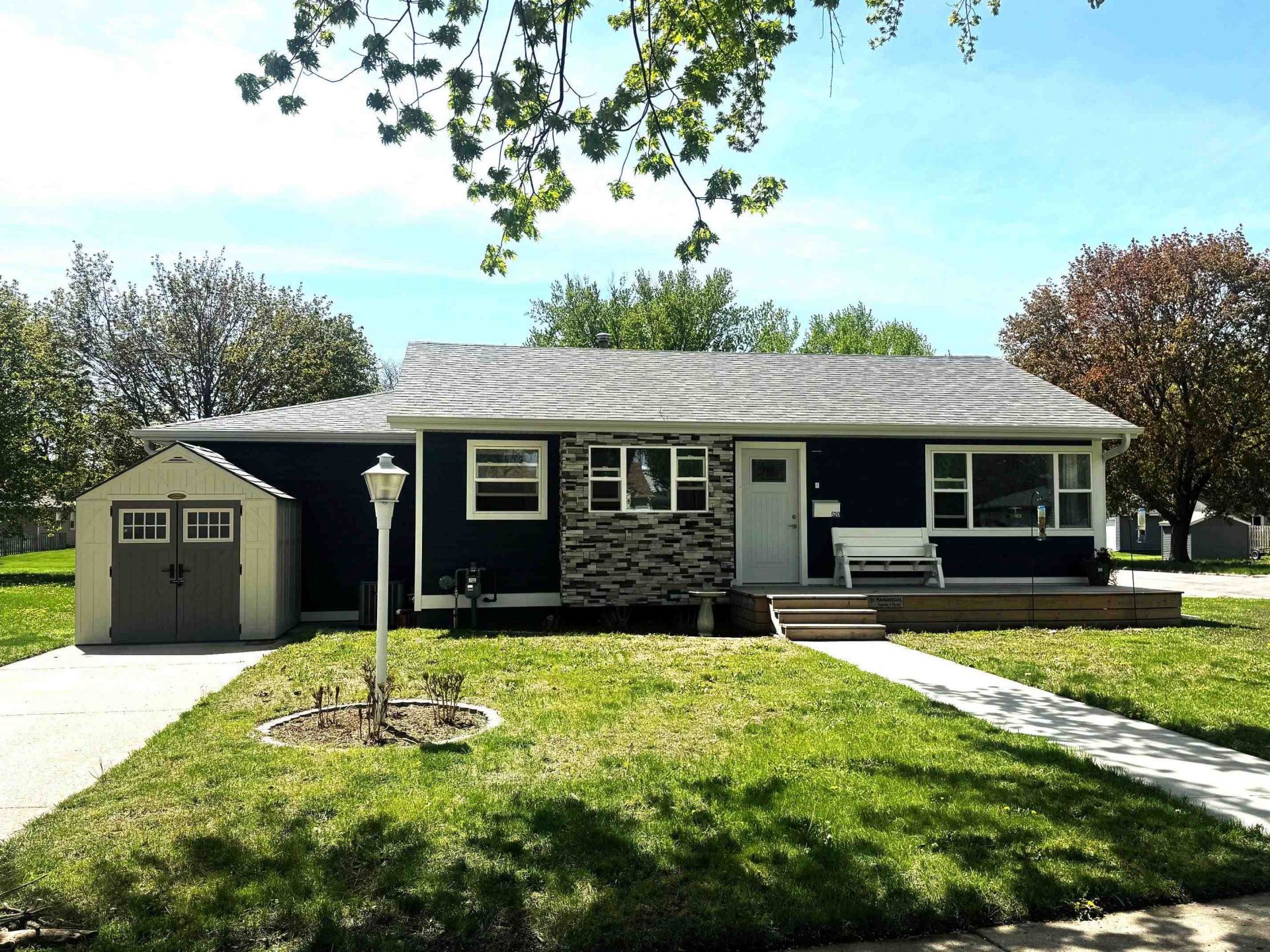 520 W 11th Street , Spencer, IA 51301 Main Photo