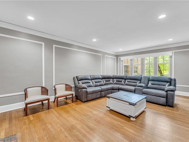 2511 Overlook Road , Cleveland Heights, OH 44106 Photo 5
