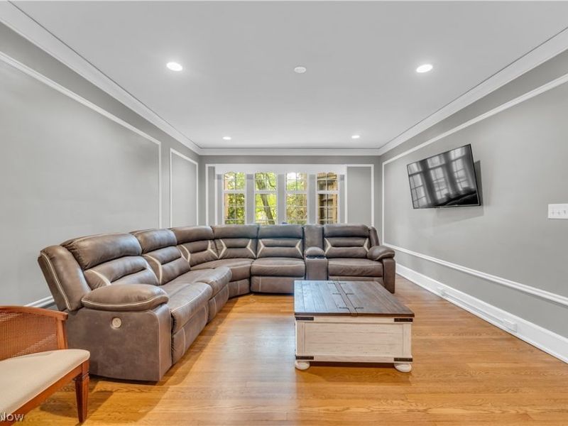 2511 Overlook Road , Cleveland Heights, OH 44106 Photo 8