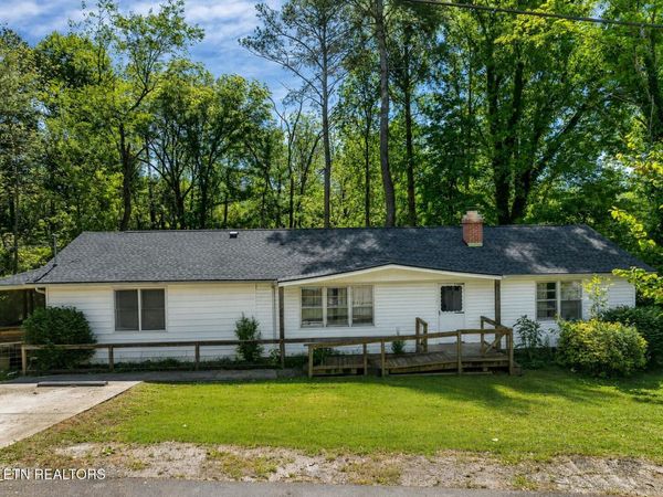 105 Rand Circle, Oak Ridge, TN 37830