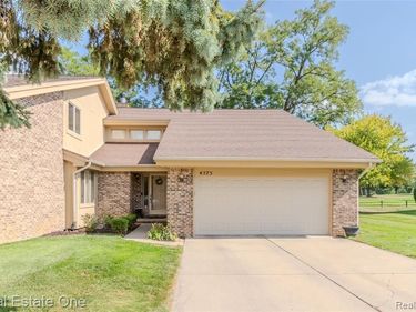 4575 Fairway Court, Waterford Twp, MI 48328