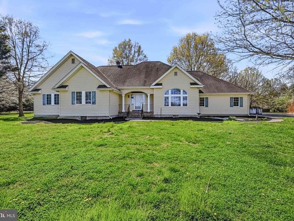 812 TAYLORS BRIDGE ROAD , TOWNSEND, DE 19734