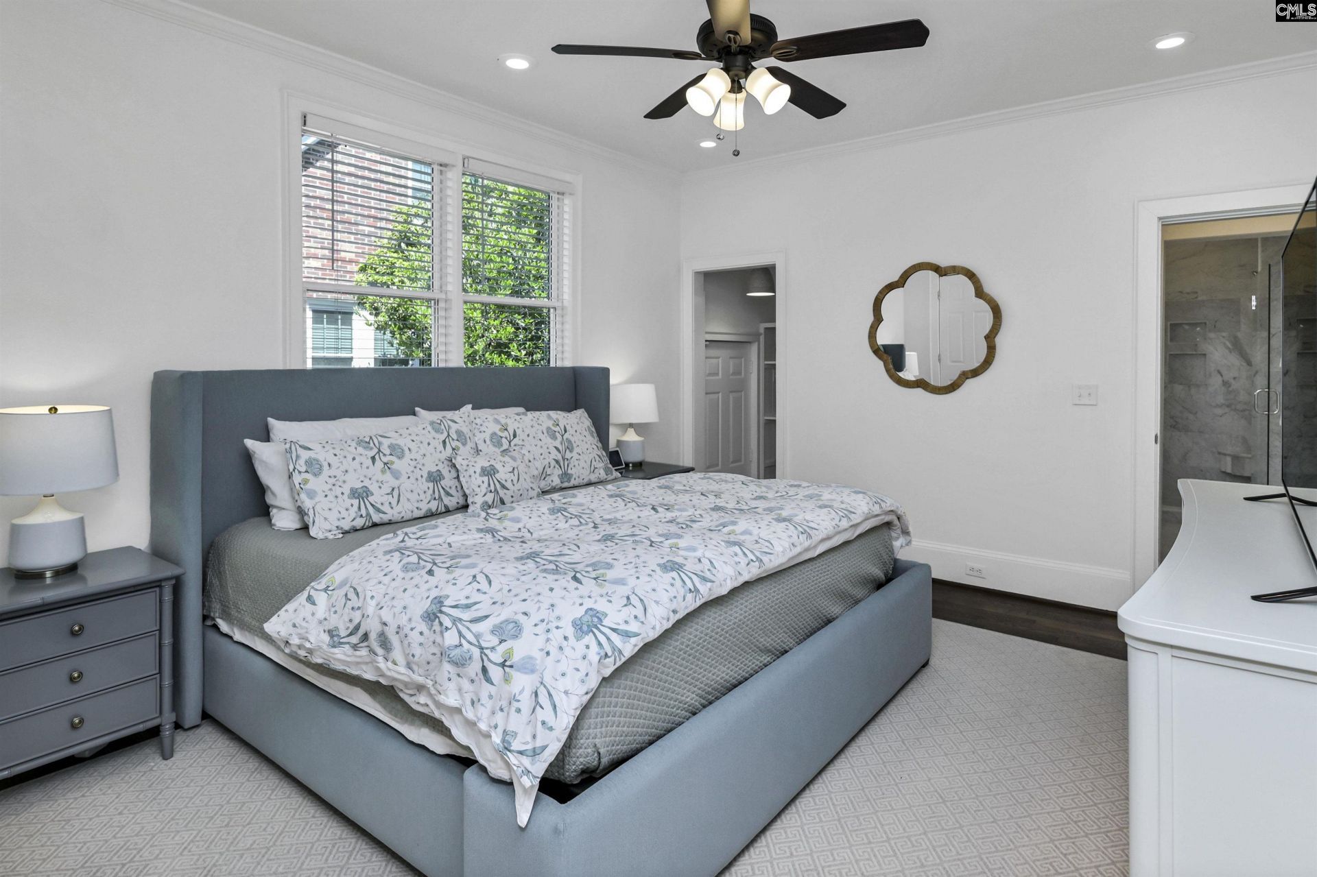 2410 Duncan Street  Photo 22