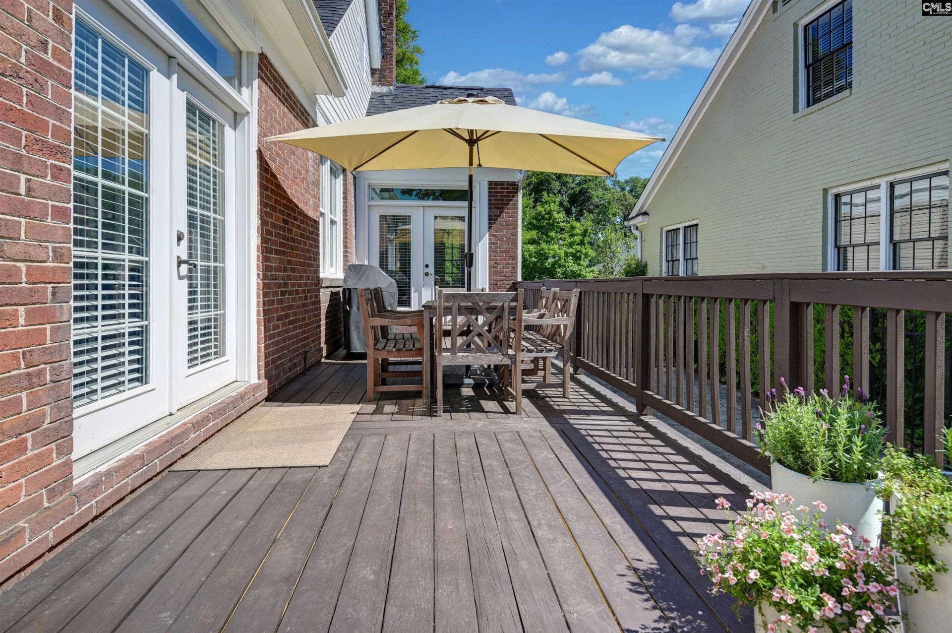 2410 Duncan Street  Photo 44