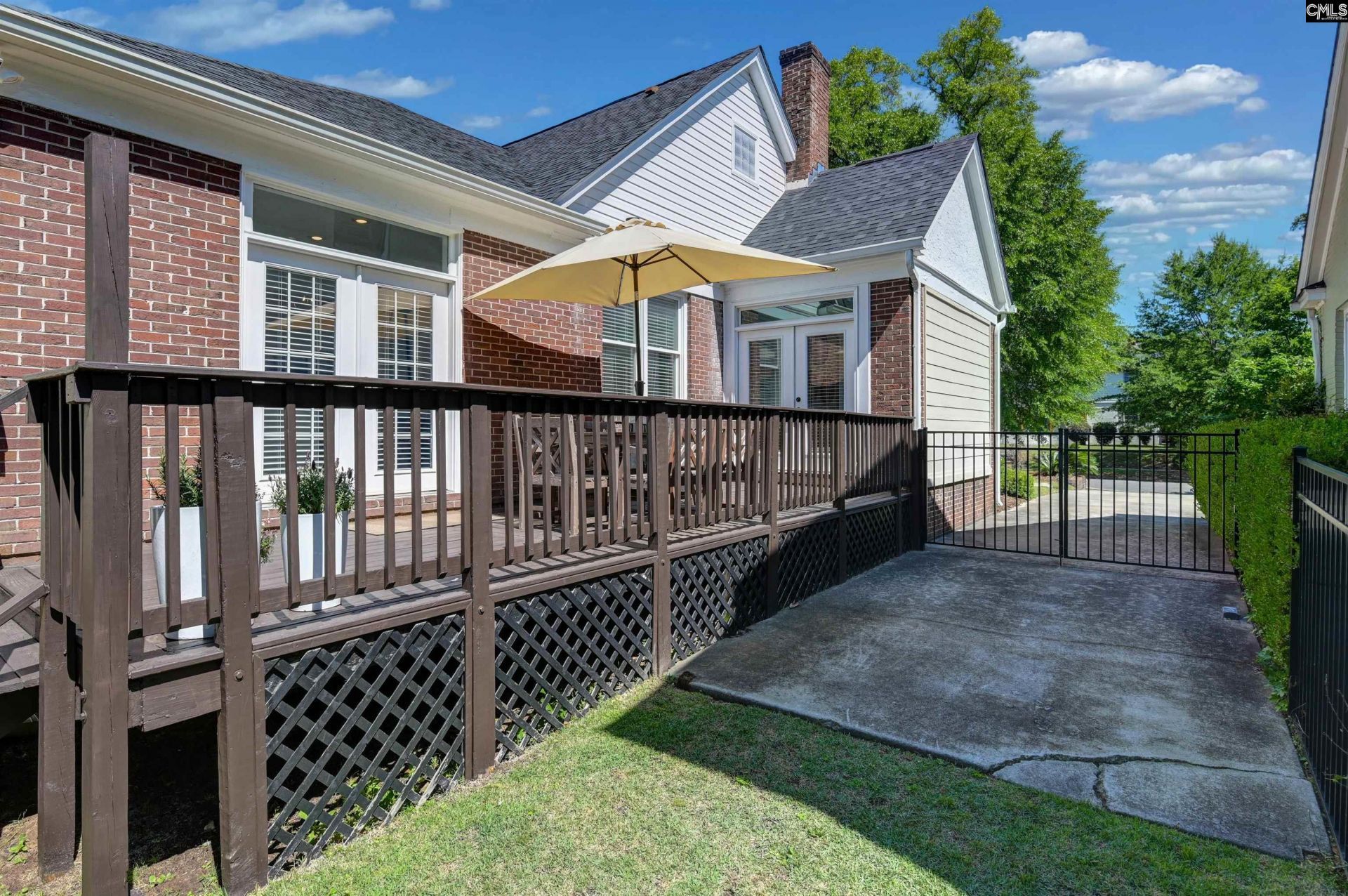 2410 Duncan Street  Photo 47