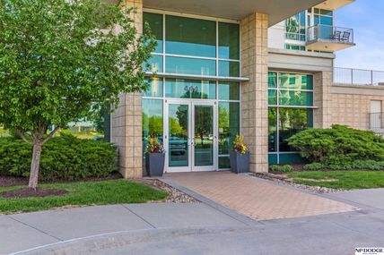 444 Riverfront Plaza, Unit 1101, Omaha, NE 68102