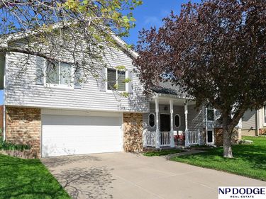 6426 S 92nd Street, Omaha, NE 68127