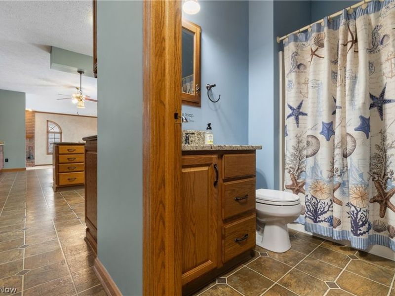 3885 Mount Vernon Boulevard, Barberton, OH 44203 Photo 16