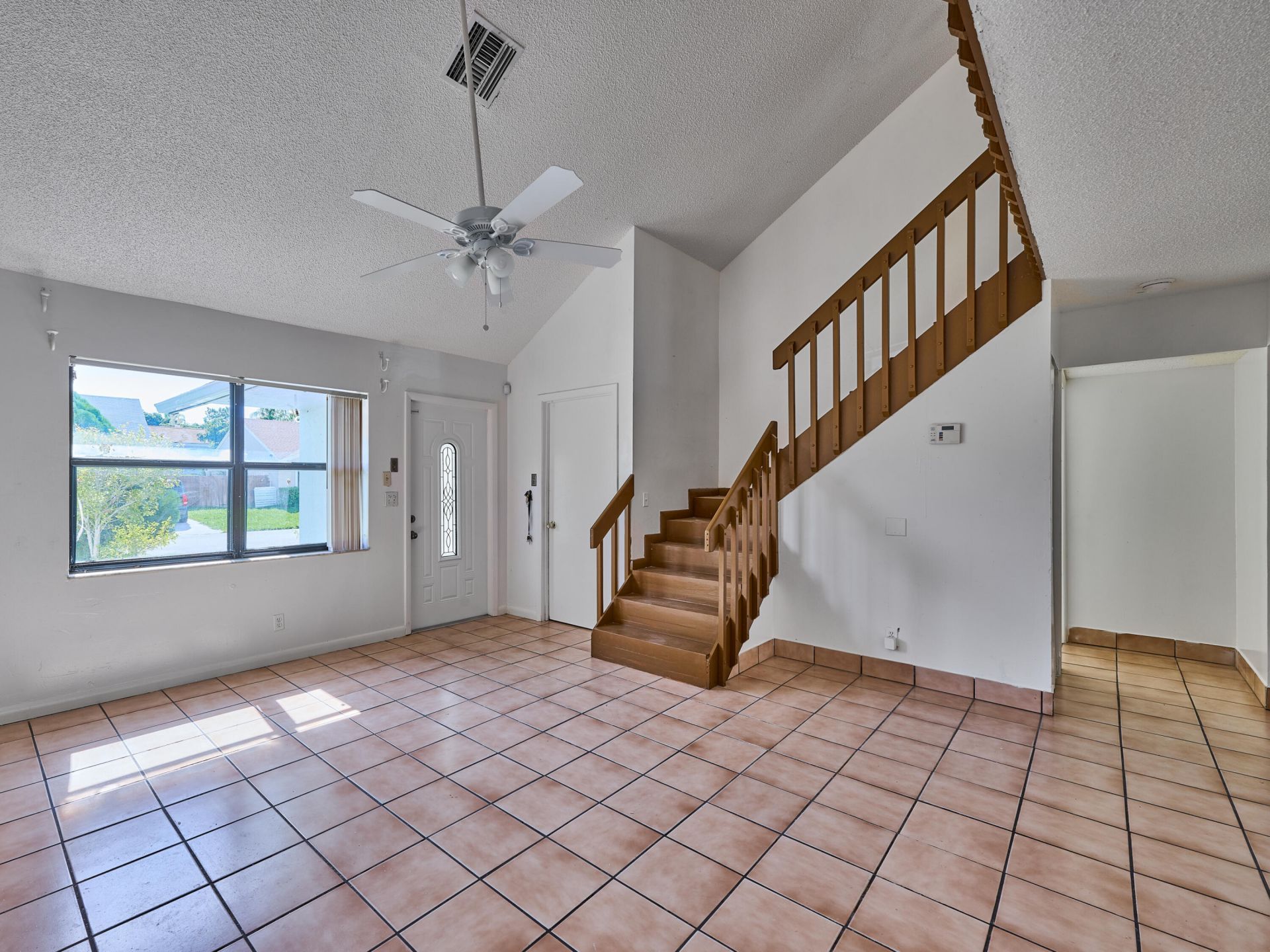57 Peachtree Place, Boynton Beach, FL 33436 Photo