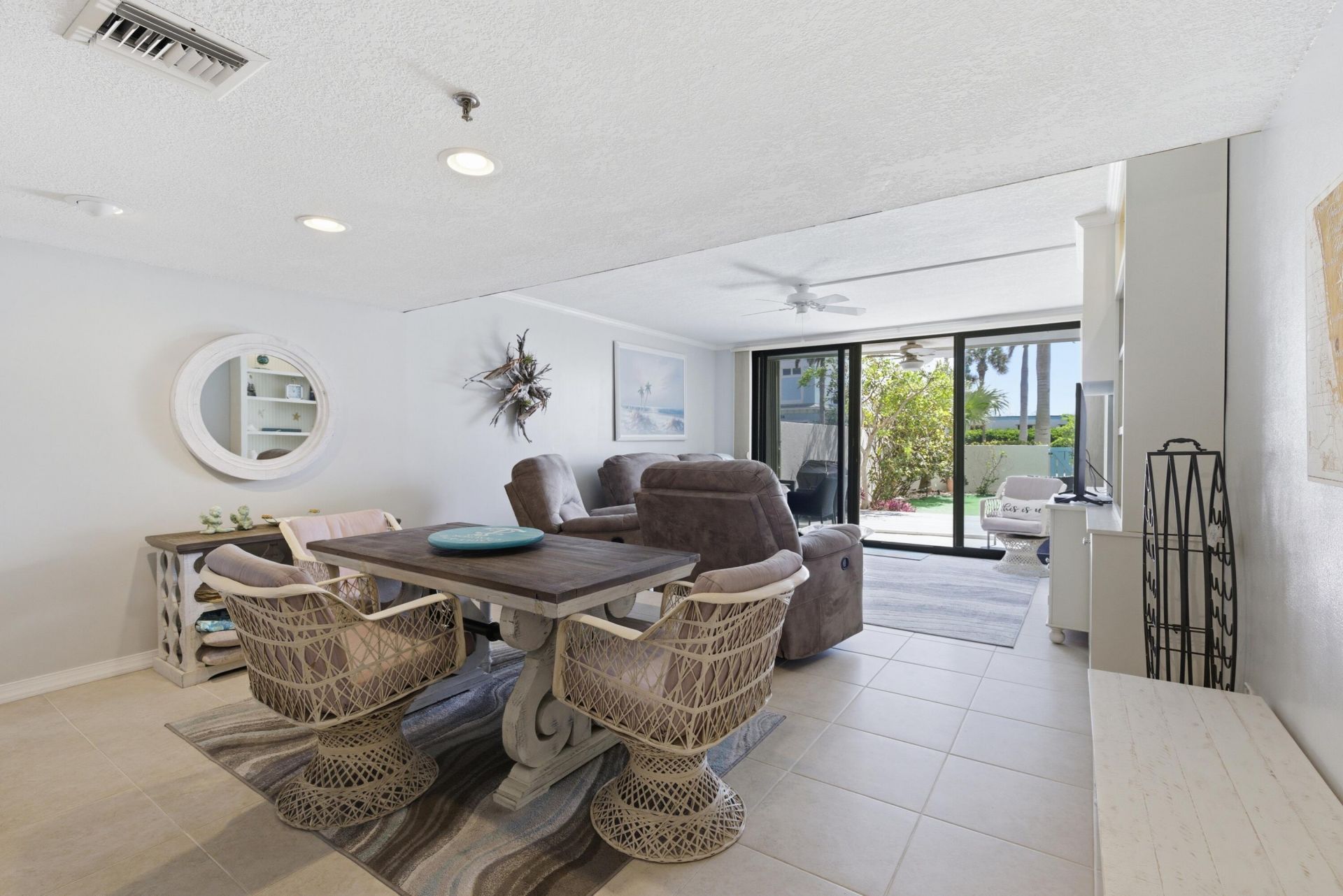 355 S Ocean Drive, Unit 106, Fort Pierce, FL 34949 Photo