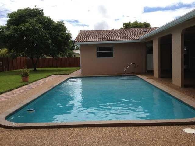 737 NW 84th Lane, Coral Springs, FL 33071 Photo