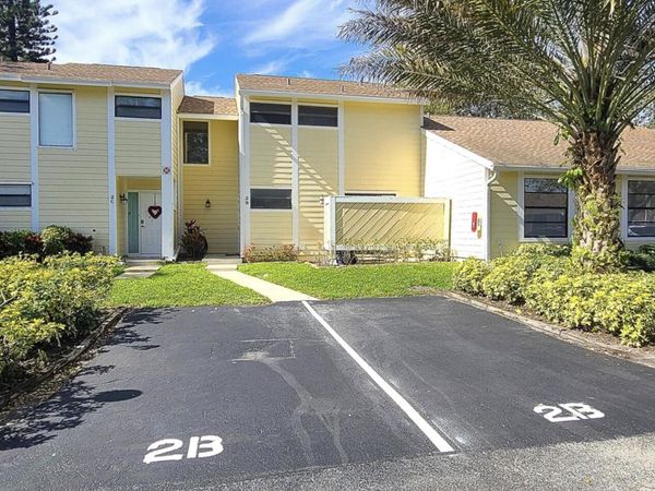 402 Lakewood Court, Unit 2b, Jupiter, FL 33458