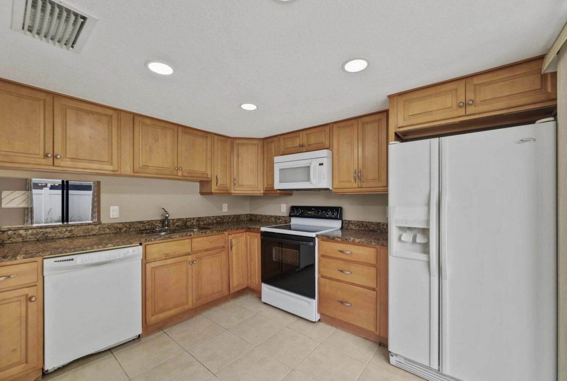 402 Lakewood Court, Unit 2b, Jupiter, FL 33458 Photo