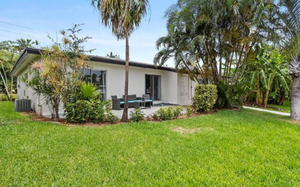 3860 NE 23rd Avenue, Unit 4, Lighthouse Point, FL 33064 Photo