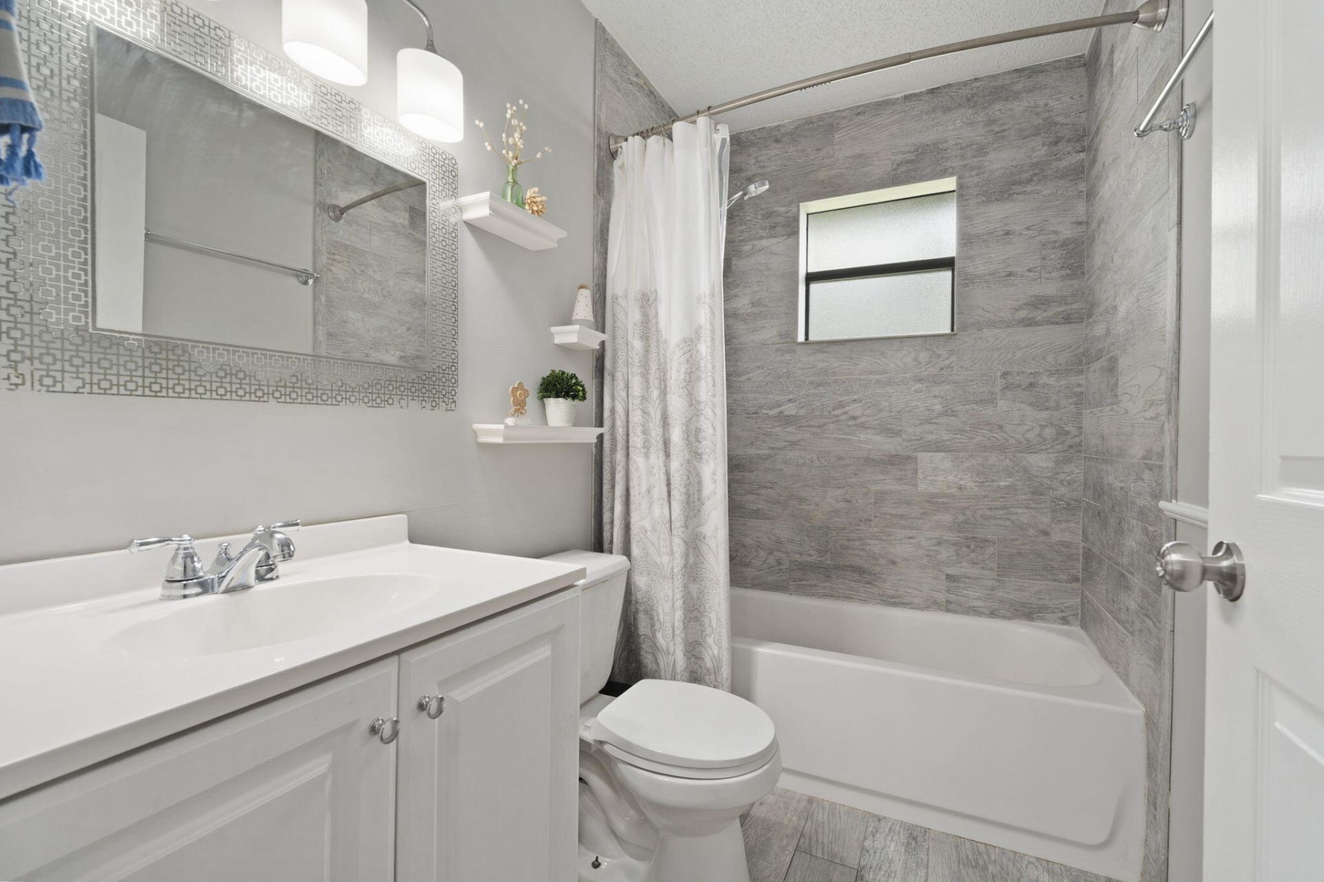 210 Deerwood Lane, Fort Pierce, FL 34947 Photo