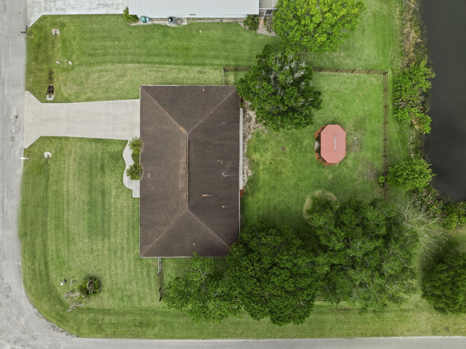 210 Deerwood Lane, Fort Pierce, FL 34947 Photo