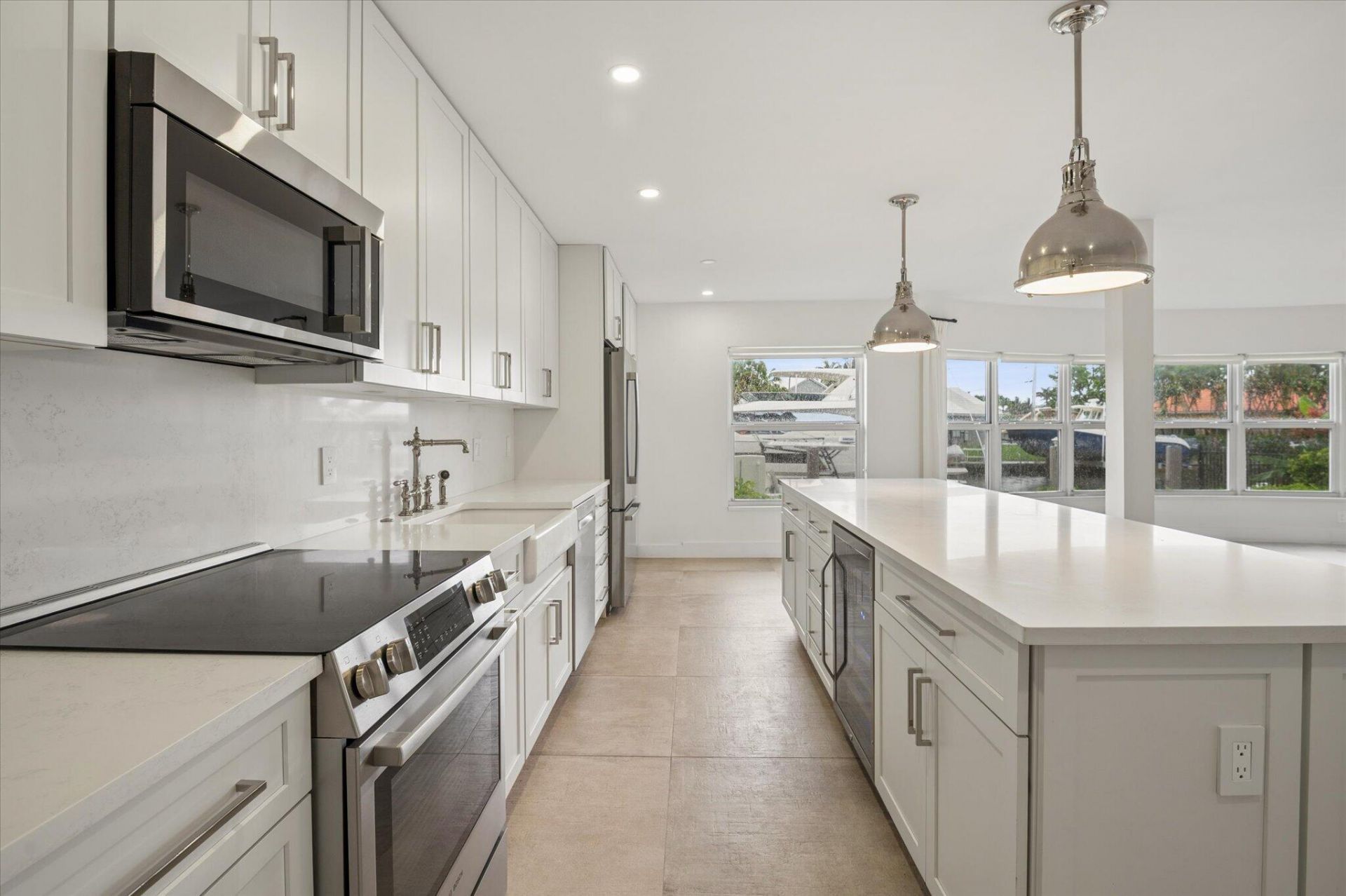5100 Bayview Drive, Unit 106, Fort Lauderdale, FL 33308 Photo