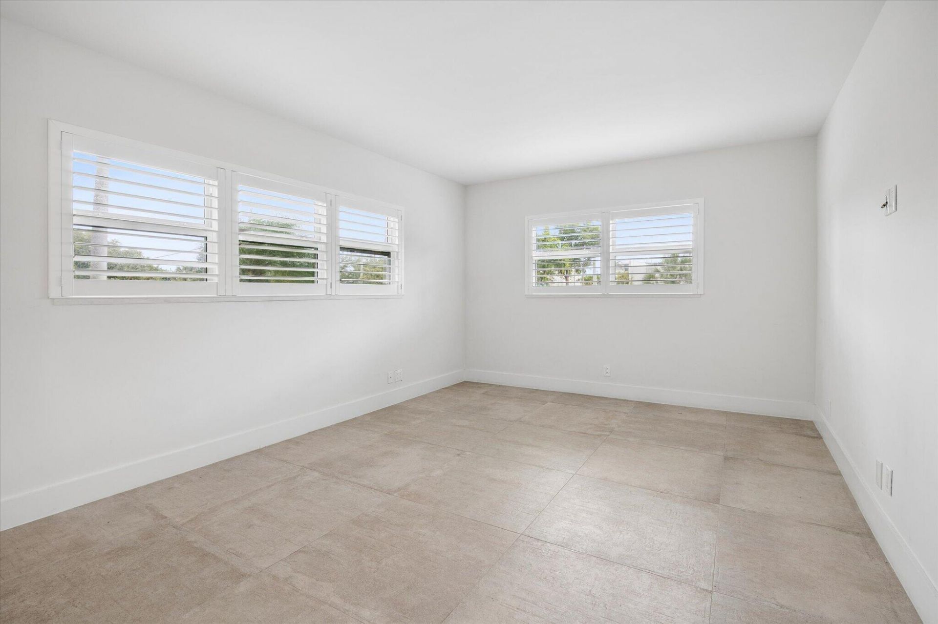 5100 Bayview Drive, Unit 106, Fort Lauderdale, FL 33308 Photo