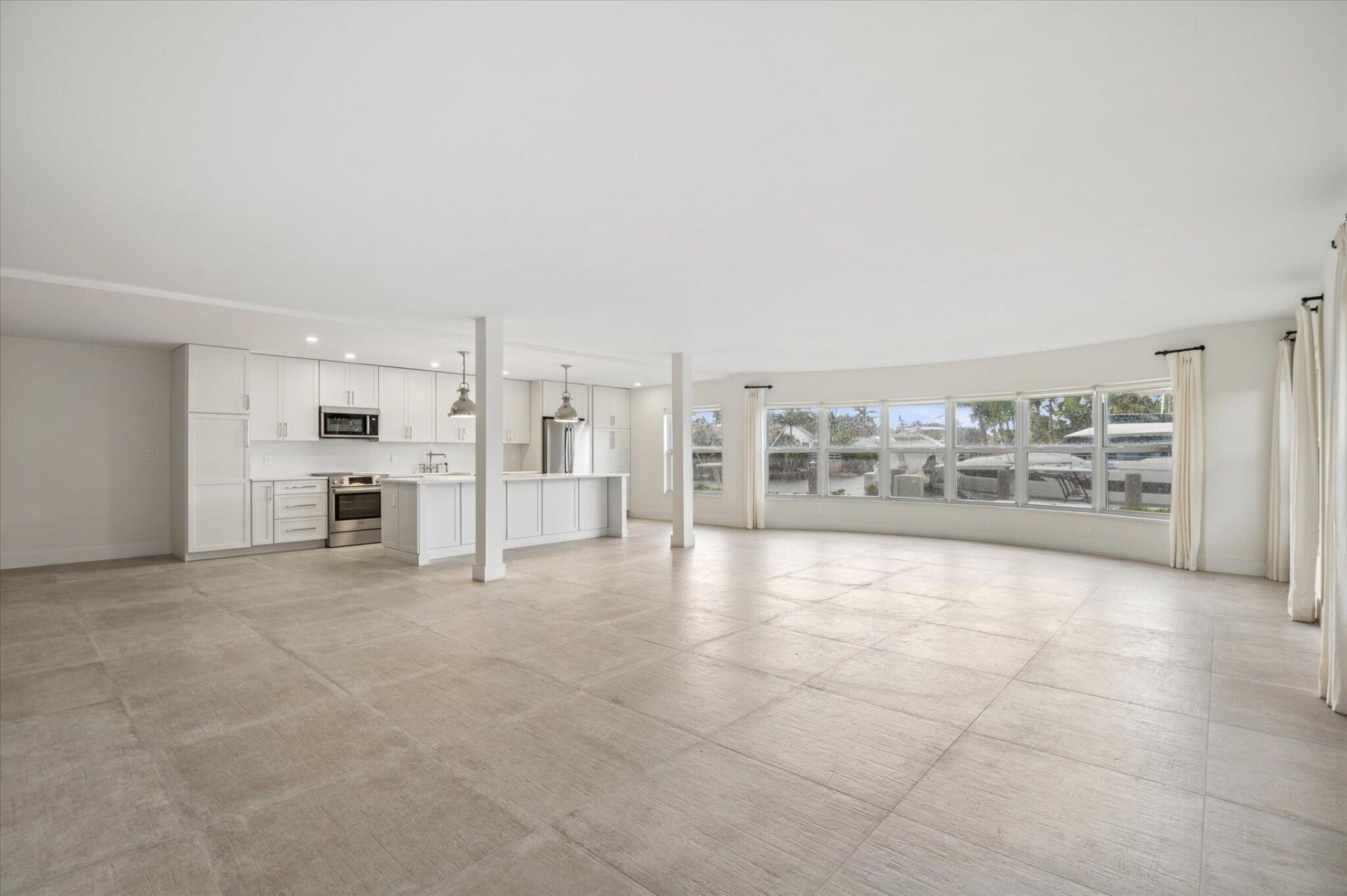 5100 Bayview Drive, Unit 106, Fort Lauderdale, FL 33308 Photo