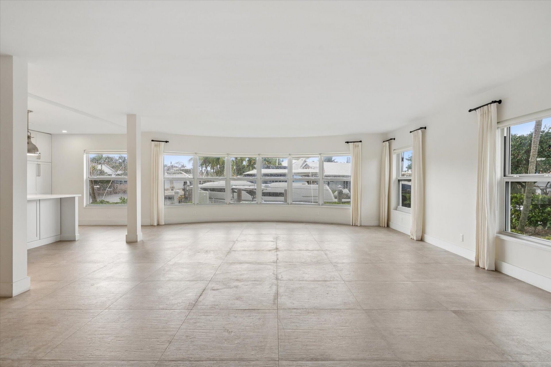 5100 Bayview Drive, Unit 106, Fort Lauderdale, FL 33308 Photo