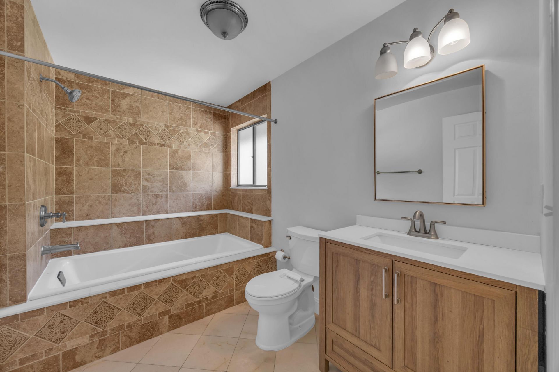 25 Lexington Lane W, Unit F, Palm Beach Gardens, FL 33418 Photo