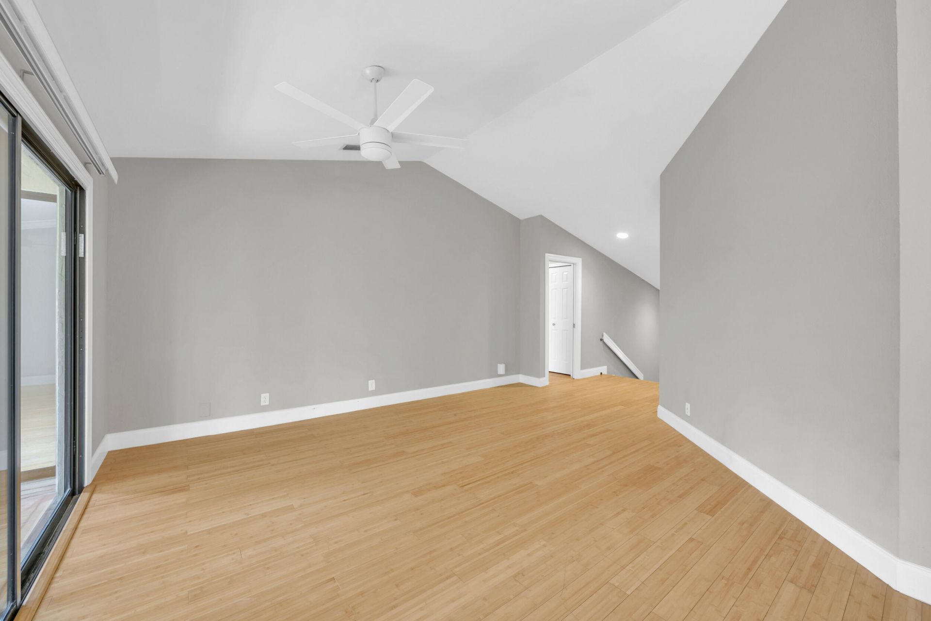 25 Lexington Lane W, Unit F, Palm Beach Gardens, FL 33418 Photo