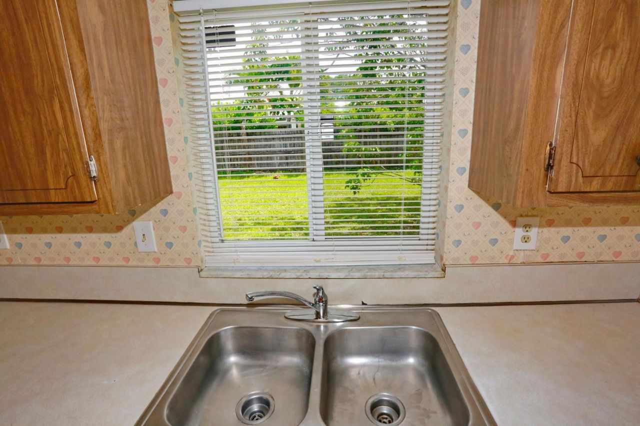 8156 NW 67th Avenue, Tamarac, FL 33321 Photo