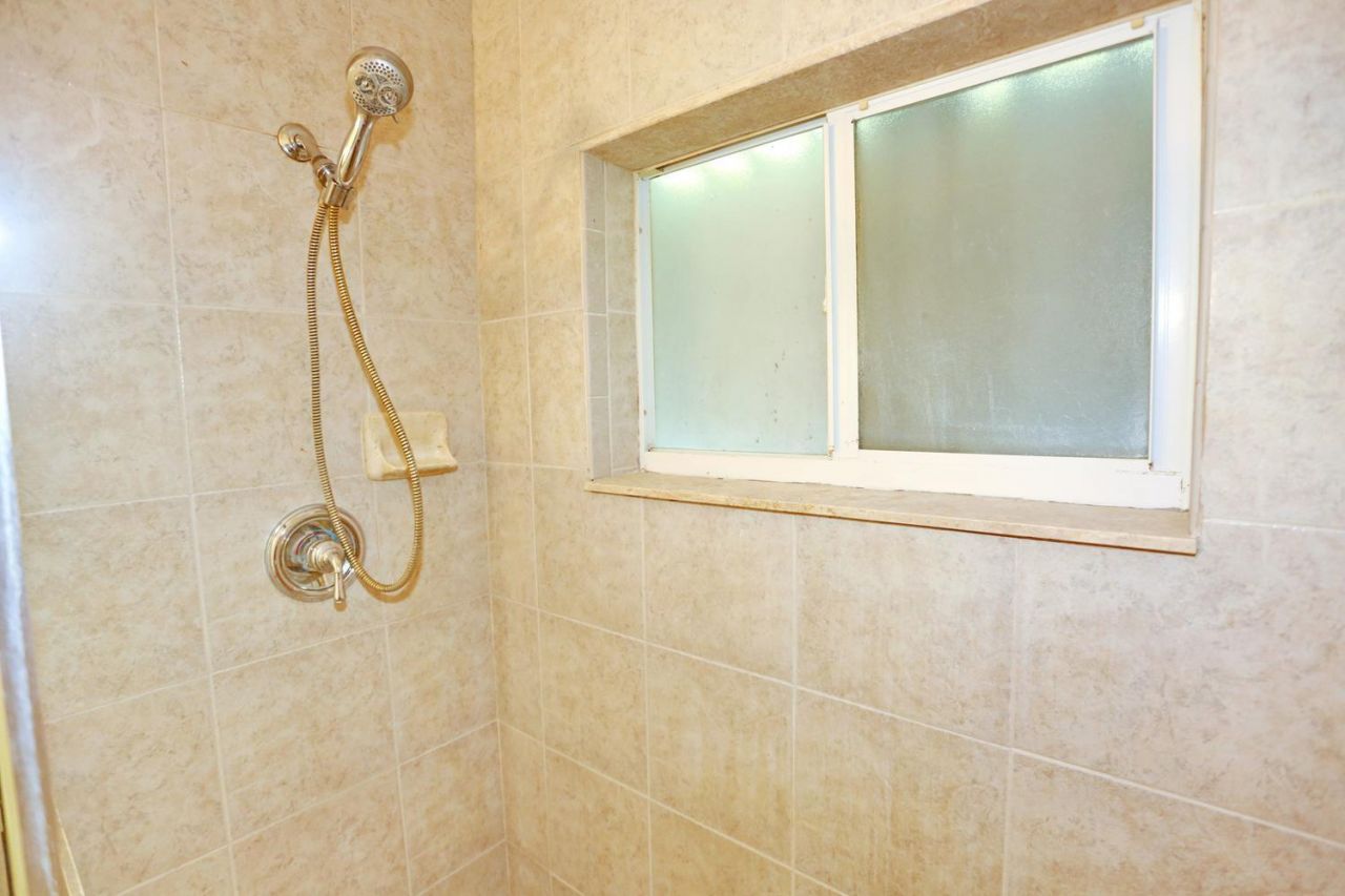8156 NW 67th Avenue, Tamarac, FL 33321 Photo