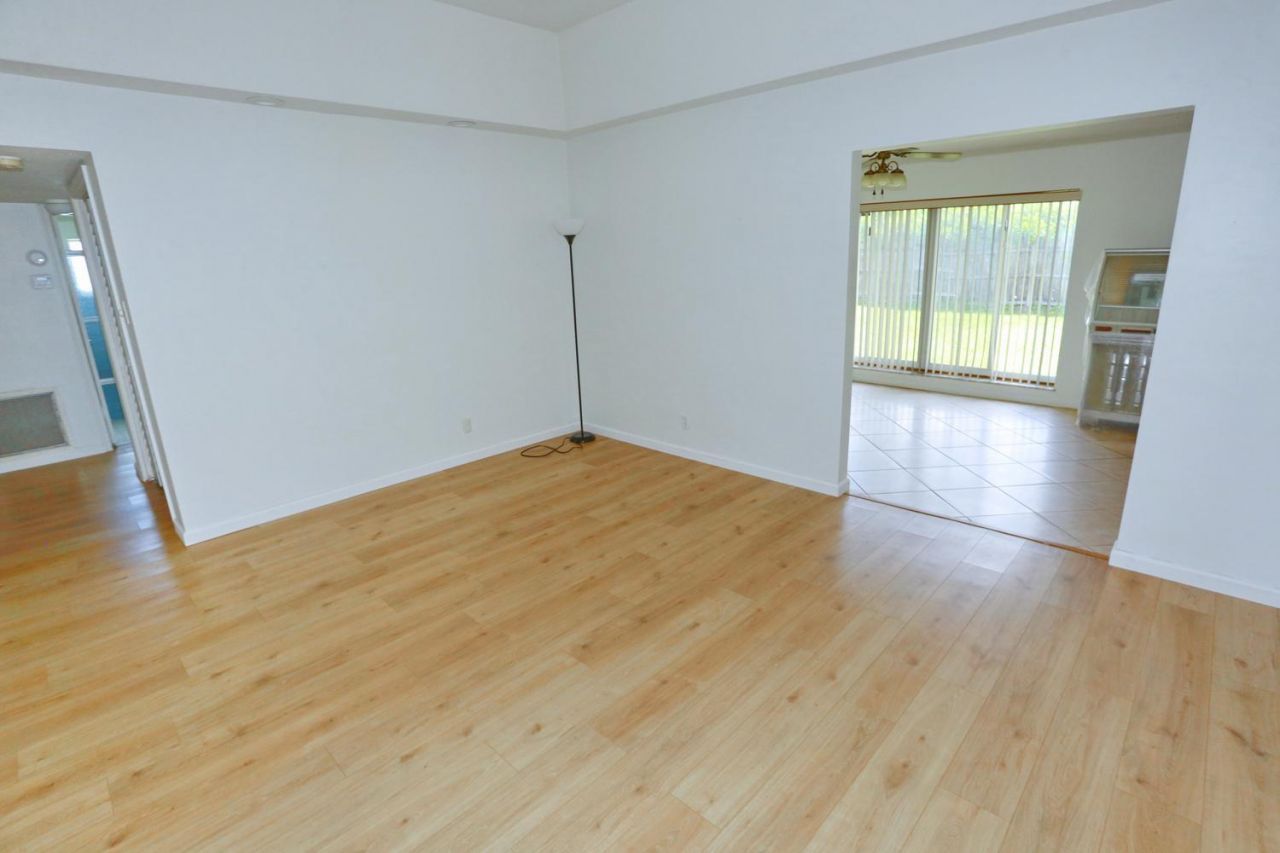 8156 NW 67th Avenue, Tamarac, FL 33321 Photo