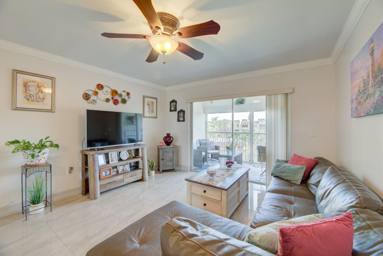 6850 Royal Palm Boulevard, Unit 303g, Margate, FL 33063 Photo