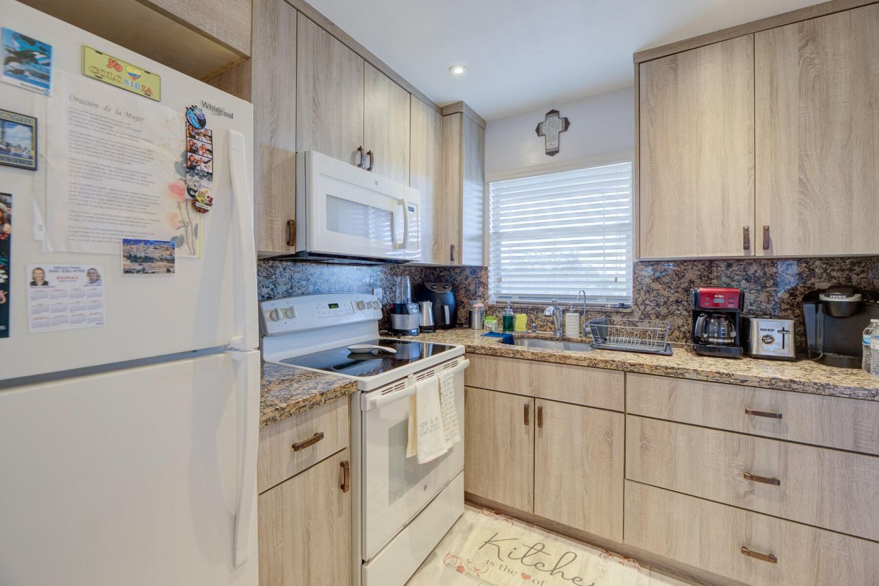6850 Royal Palm Boulevard, Unit 303g, Margate, FL 33063 Photo